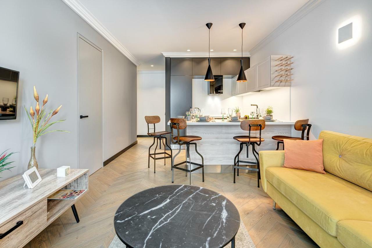 Happy Inn Presidential, Self Check-In, Parking In The Underground Garage Vilnius Exterior photo