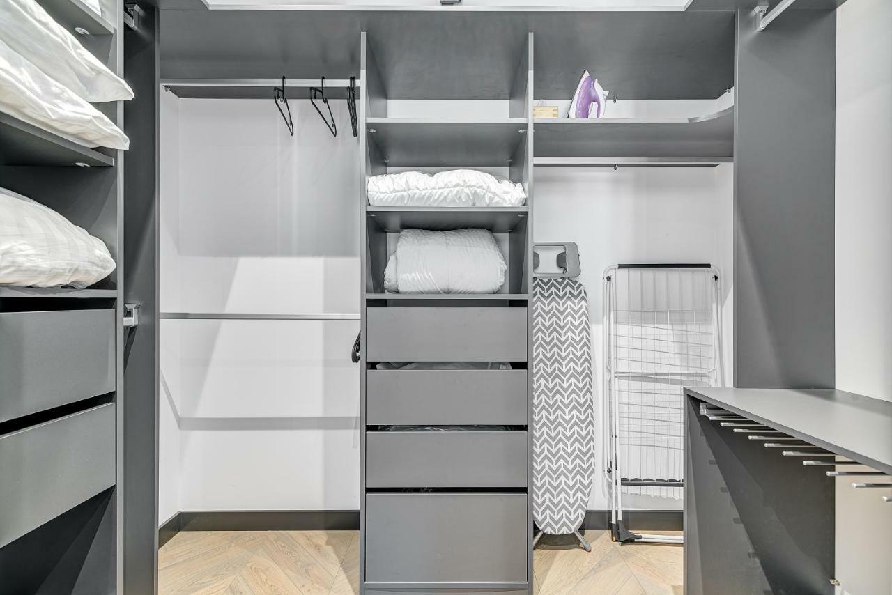 Happy Inn Presidential, Self Check-In, Parking In The Underground Garage Vilnius Exterior photo